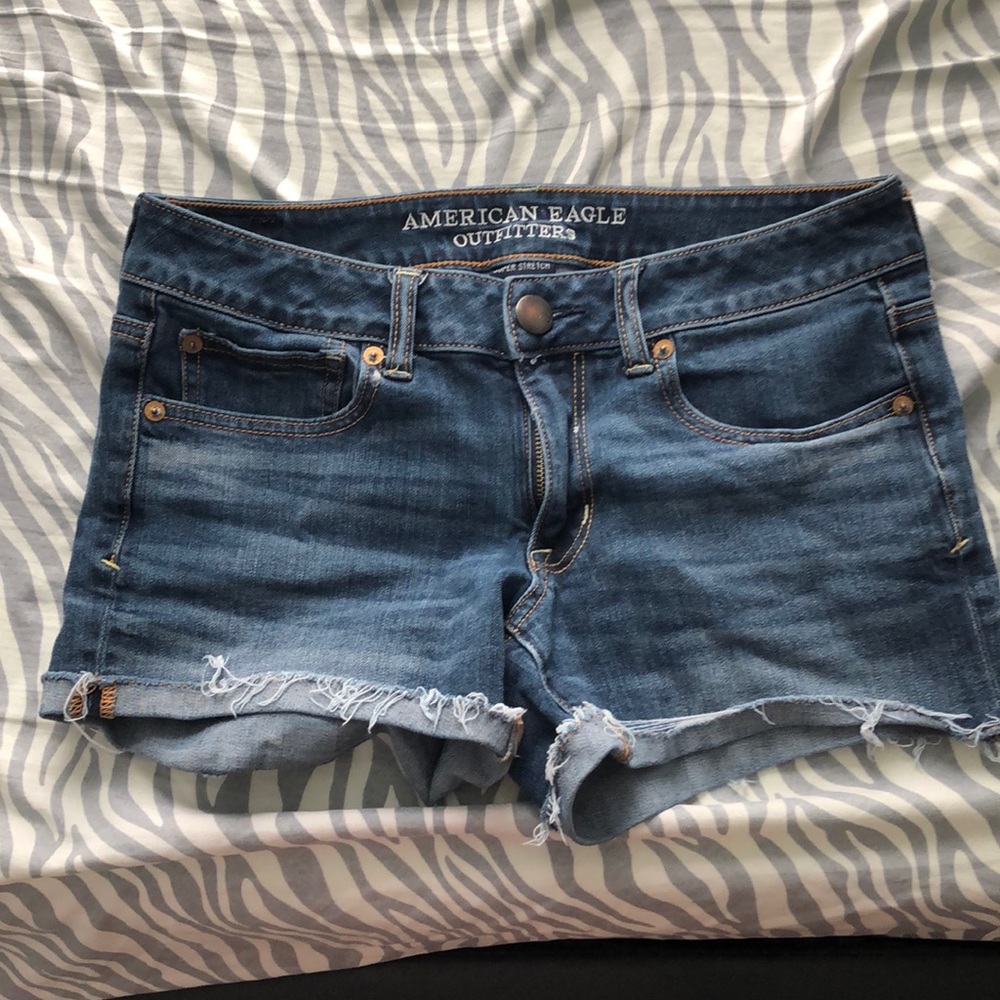 American eagle shorts!